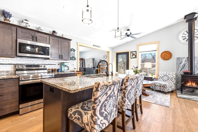 3A96 General Sherman, APPLE RIVER, Illinois 61001, 4 Bedrooms Bedrooms, ,3 BathroomsBathrooms,House,For Sale,General Sherman,202601476