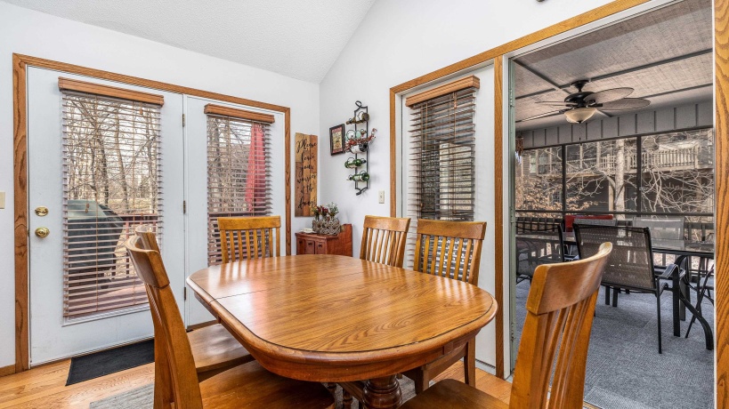 7 Colony, GALENA, Illinois 61036, 4 Bedrooms Bedrooms, ,3 BathroomsBathrooms,House,For Sale,Colony,202601479