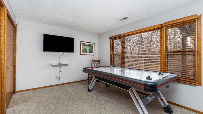 7 Colony, GALENA, Illinois 61036, 4 Bedrooms Bedrooms, ,3 BathroomsBathrooms,House,For Sale,Colony,202601479