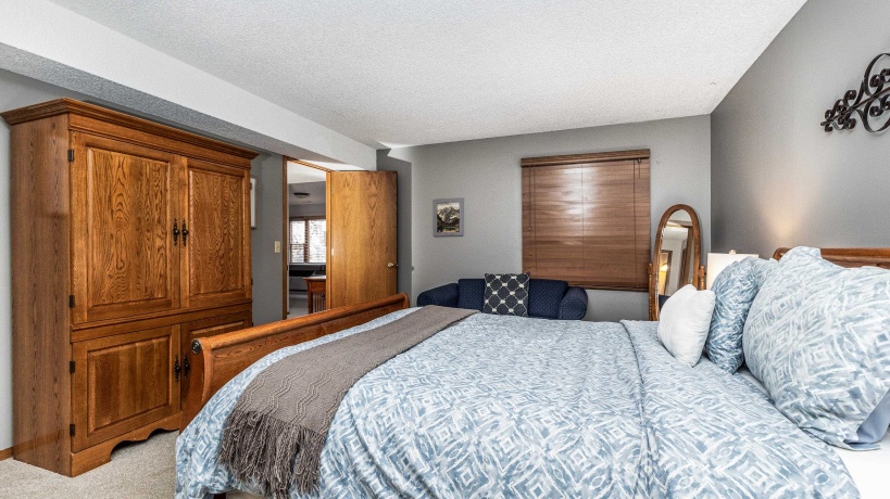 7 Colony, GALENA, Illinois 61036, 4 Bedrooms Bedrooms, ,3 BathroomsBathrooms,House,For Sale,Colony,202601479