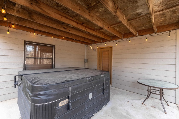 7 Colony, GALENA, Illinois 61036, 4 Bedrooms Bedrooms, ,3 BathroomsBathrooms,House,For Sale,Colony,202601479