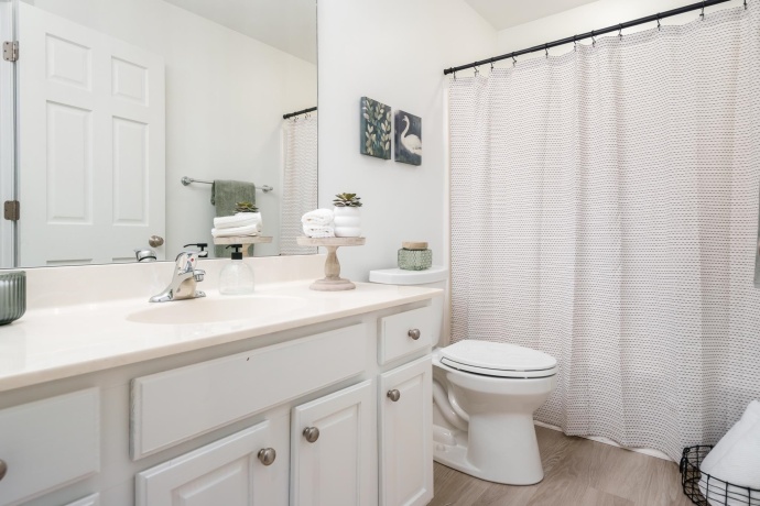 12295 Bellingham, CALEDONIA, Illinois 61011, 5 Bedrooms Bedrooms, ,4 BathroomsBathrooms,House,For Sale,Bellingham,202601480