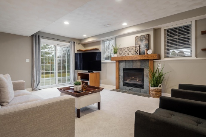 12295 Bellingham, CALEDONIA, Illinois 61011, 5 Bedrooms Bedrooms, ,4 BathroomsBathrooms,House,For Sale,Bellingham,202601480