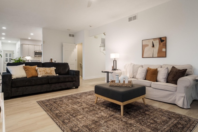 12295 Bellingham, CALEDONIA, Illinois 61011, 5 Bedrooms Bedrooms, ,4 BathroomsBathrooms,House,For Sale,Bellingham,202601480