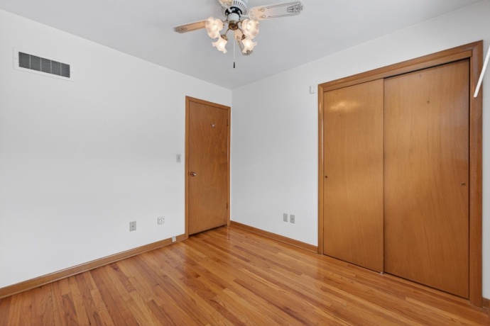 3507 Packard, ROCKFORD, Illinois 61101, 3 Bedrooms Bedrooms, ,2 BathroomsBathrooms,House,For Sale,Packard,202601481