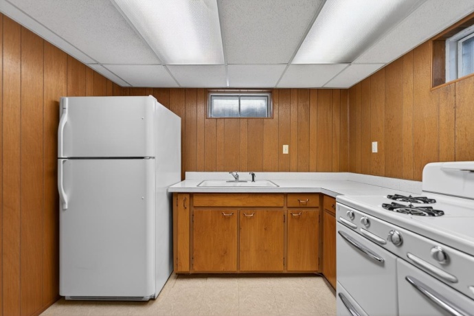 3507 Packard, ROCKFORD, Illinois 61101, 3 Bedrooms Bedrooms, ,2 BathroomsBathrooms,House,For Sale,Packard,202601481