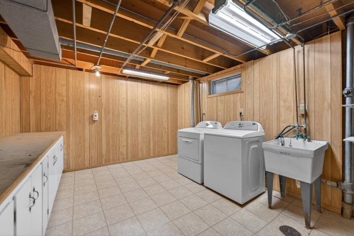 3507 Packard, ROCKFORD, Illinois 61101, 3 Bedrooms Bedrooms, ,2 BathroomsBathrooms,House,For Sale,Packard,202601481