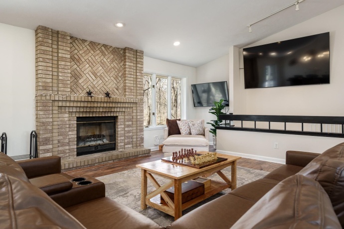 348 Indian, ROCKTON, Illinois 61072, 4 Bedrooms Bedrooms, ,3 BathroomsBathrooms,House,For Sale,Indian,202601487