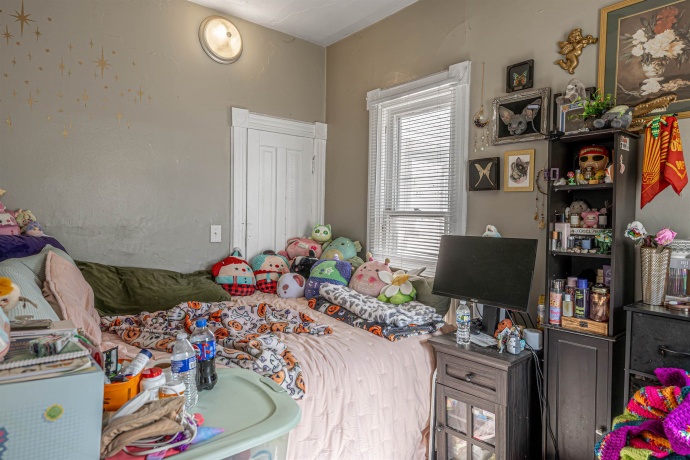 1126 16th, ROCKFORD, Illinois 61104, ,2 Units,For Sale,16th,202601485