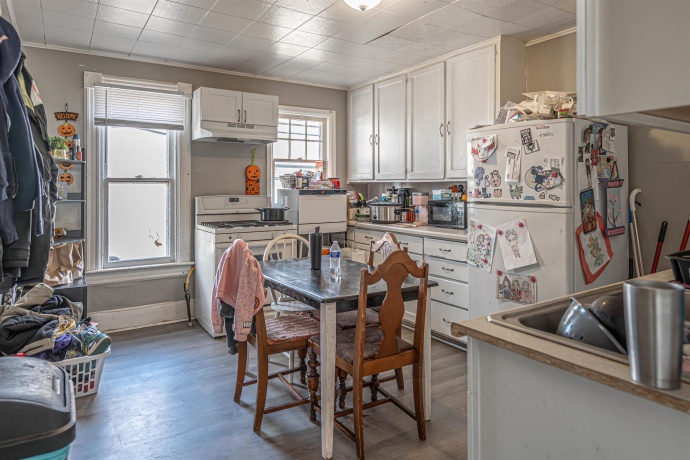 1126 16th, ROCKFORD, Illinois 61104, ,2 Units,For Sale,16th,202601485