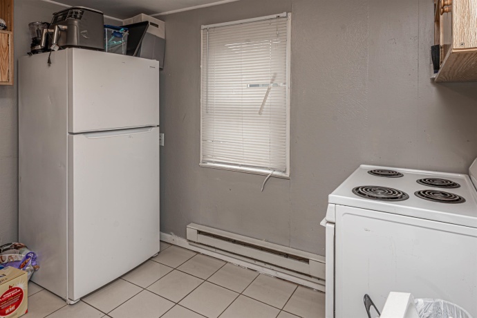 2916 Sewell, ROCKFORD, Illinois 61109, ,3 - 4 Units,For Sale,Sewell,202601486