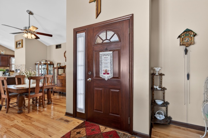 6843 Red Oak, GARDEN PRAIRIE, Illinois 61038, 3 Bedrooms Bedrooms, ,3 BathroomsBathrooms,House,For Sale,Red Oak,202601488