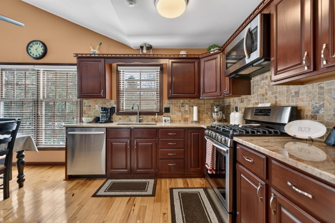 6843 Red Oak, GARDEN PRAIRIE, Illinois 61038, 3 Bedrooms Bedrooms, ,3 BathroomsBathrooms,House,For Sale,Red Oak,202601488