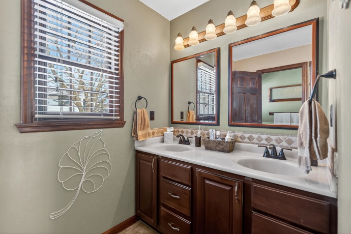 6843 Red Oak, GARDEN PRAIRIE, Illinois 61038, 3 Bedrooms Bedrooms, ,3 BathroomsBathrooms,House,For Sale,Red Oak,202601488