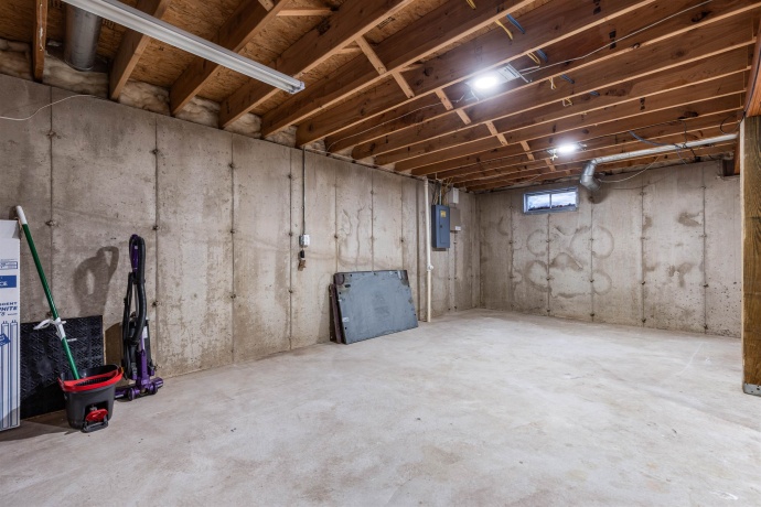 14049 HANNA, SOUTH BELOIT, Illinois 61080, 3 Bedrooms Bedrooms, ,3 BathroomsBathrooms,House,For Sale,HANNA,202601491