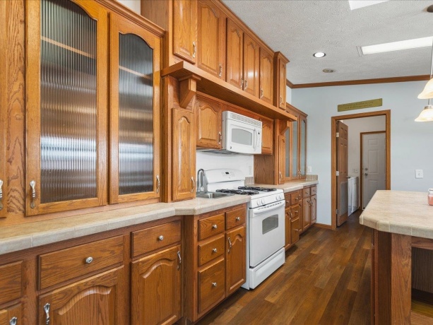 371 ELDER, BELVIDERE, Illinois 61008, 3 Bedrooms Bedrooms, ,2 BathroomsBathrooms,House,For Sale,ELDER,202601493