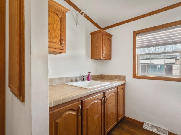 371 ELDER, BELVIDERE, Illinois 61008, 3 Bedrooms Bedrooms, ,2 BathroomsBathrooms,House,For Sale,ELDER,202601493