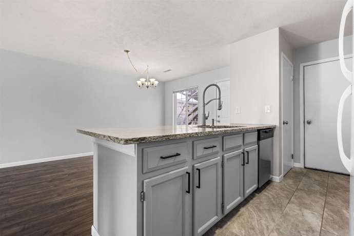 6792 Audree Lane, LOVES PARK, Illinois 61111, 2 Bedrooms Bedrooms, ,1 BathroomBathrooms,Condominium,For Sale,Audree Lane,202601494