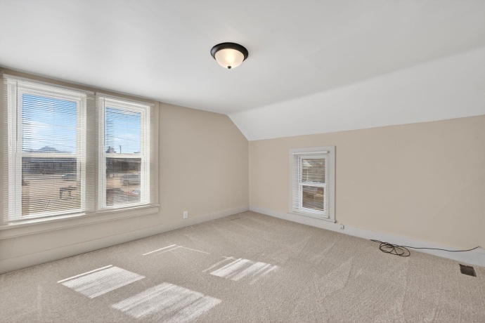 406 LAUREL, BELVIDERE, Illinois 61008, 3 Bedrooms Bedrooms, ,2 BathroomsBathrooms,House,For Sale,LAUREL,202601495