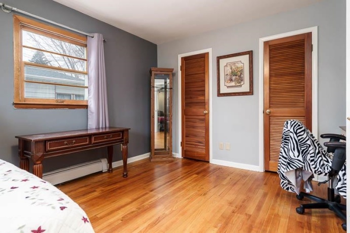 6125 John, LOVES PARK, Illinois 61111, 3 Bedrooms Bedrooms, ,1 BathroomBathrooms,House,For Sale,John,202601497