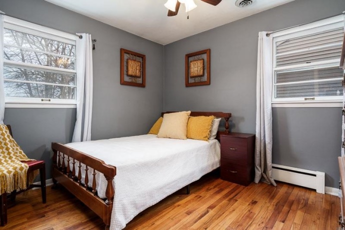 6125 John, LOVES PARK, Illinois 61111, 3 Bedrooms Bedrooms, ,1 BathroomBathrooms,House,For Sale,John,202601497