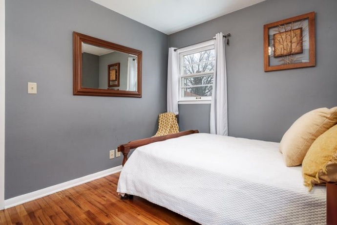 6125 John, LOVES PARK, Illinois 61111, 3 Bedrooms Bedrooms, ,1 BathroomBathrooms,House,For Sale,John,202601497