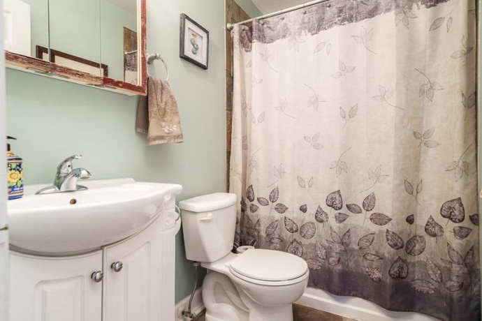 6125 John, LOVES PARK, Illinois 61111, 3 Bedrooms Bedrooms, ,1 BathroomBathrooms,House,For Sale,John,202601497