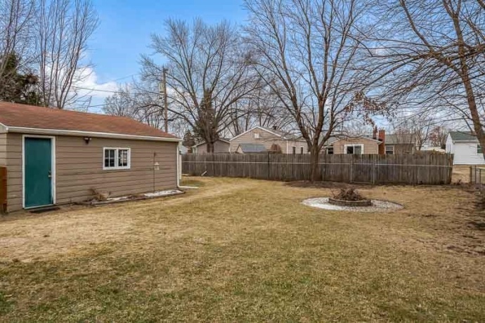 6125 John, LOVES PARK, Illinois 61111, 3 Bedrooms Bedrooms, ,1 BathroomBathrooms,House,For Sale,John,202601497