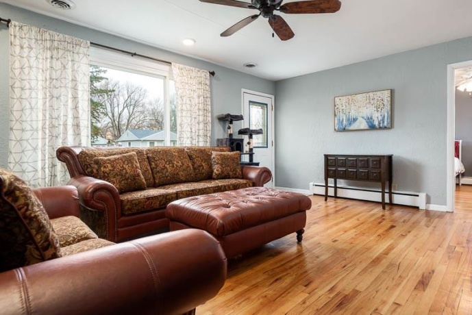 6125 John, LOVES PARK, Illinois 61111, 3 Bedrooms Bedrooms, ,1 BathroomBathrooms,House,For Sale,John,202601497