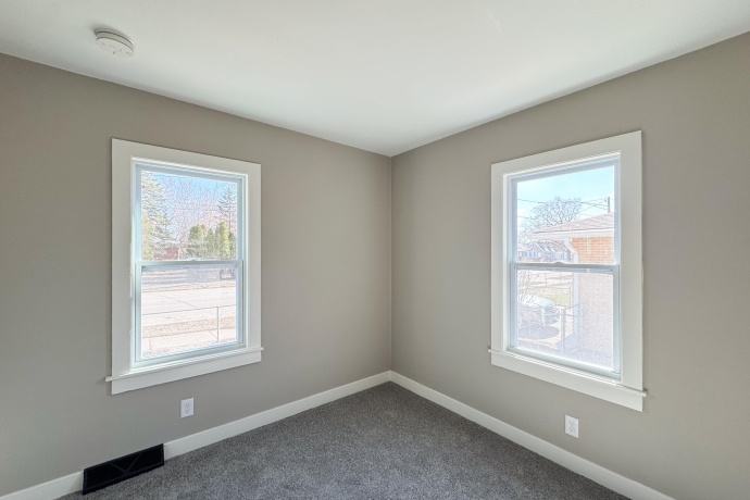 2817 9th, ROCKFORD, Illinois 61109, 3 Bedrooms Bedrooms, ,2 BathroomsBathrooms,House,For Sale,9th,202601498