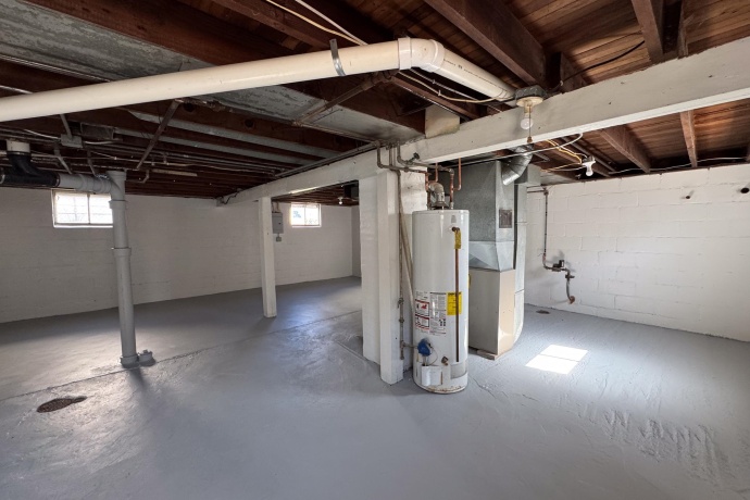 2817 9th, ROCKFORD, Illinois 61109, 3 Bedrooms Bedrooms, ,2 BathroomsBathrooms,House,For Sale,9th,202601498