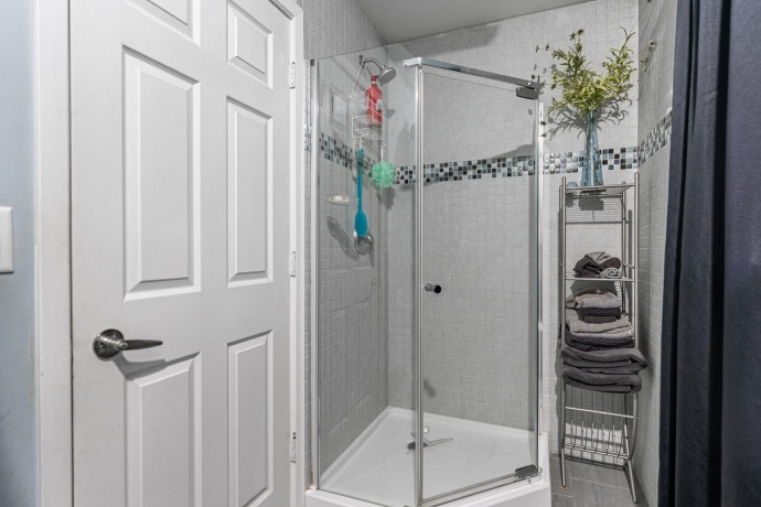 7681 MILL, ROCKFORD, Illinois 61108, 3 Bedrooms Bedrooms, ,2 BathroomsBathrooms,House,For Sale,MILL,202601465