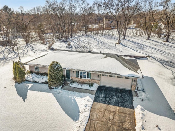 12974 NORTHLAND ESTATES, ROCKTON, Illinois 61072, 3 Bedrooms Bedrooms, ,2 BathroomsBathrooms,House,For Sale,NORTHLAND ESTATES,202601501