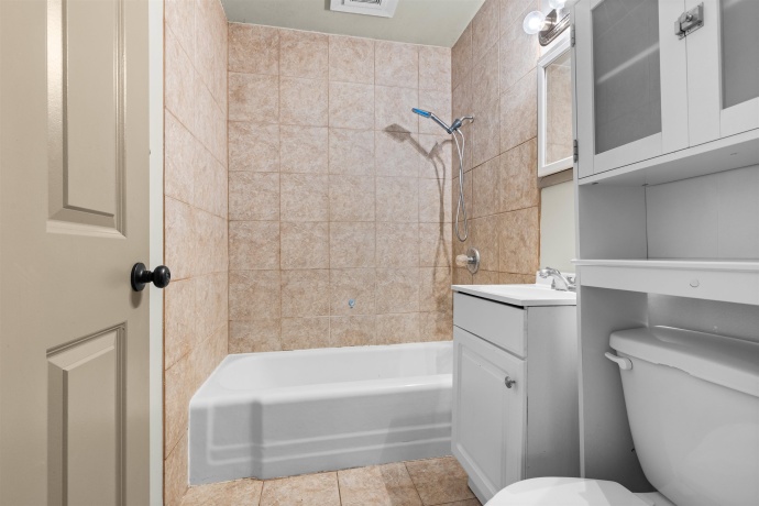 30 Gilbert Ter, MACHESNEY PARK, Illinois 61115, 3 Bedrooms Bedrooms, ,1 BathroomBathrooms,House,For Sale,Gilbert Ter,202601502