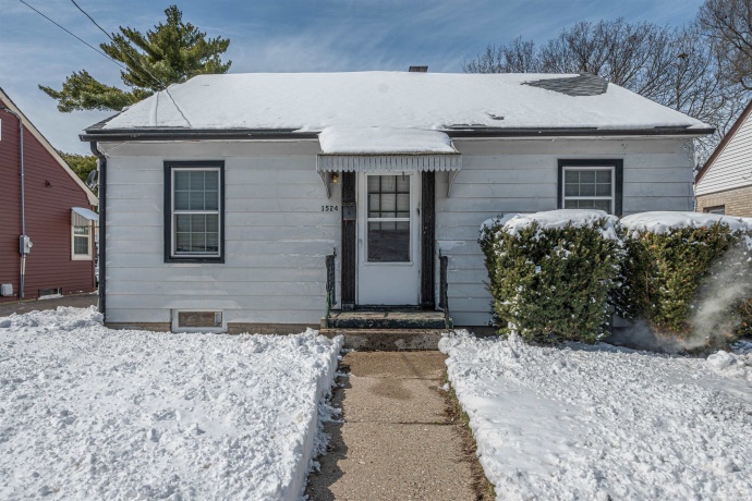 1524 Virginia, ROCKFORD, Illinois 61101, 2 Bedrooms Bedrooms, ,1 BathroomBathrooms,House,For Sale,Virginia,202601504