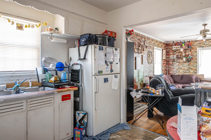 1524 Virginia, ROCKFORD, Illinois 61101, 2 Bedrooms Bedrooms, ,1 BathroomBathrooms,House,For Sale,Virginia,202601504