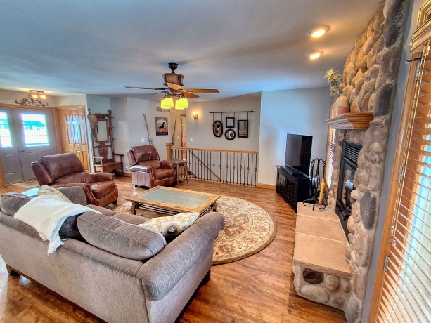 1-11 GRANDVIEW, LAKE CARROLL, Illinois 61046, 4 Bedrooms Bedrooms, ,3 BathroomsBathrooms,House,For Sale,GRANDVIEW,202601506