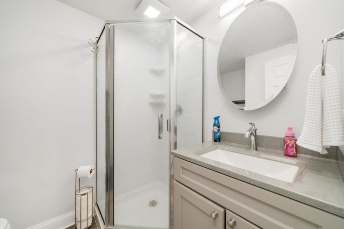 7637 Rogers, MACHESNEY PARK, Illinois 61115, 3 Bedrooms Bedrooms, ,2 BathroomsBathrooms,House,For Sale,Rogers,202601508