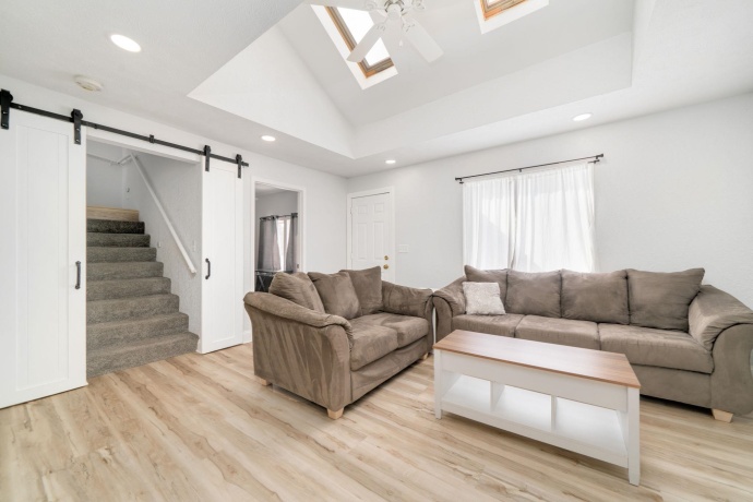 7637 Rogers, MACHESNEY PARK, Illinois 61115, 3 Bedrooms Bedrooms, ,2 BathroomsBathrooms,House,For Sale,Rogers,202601508