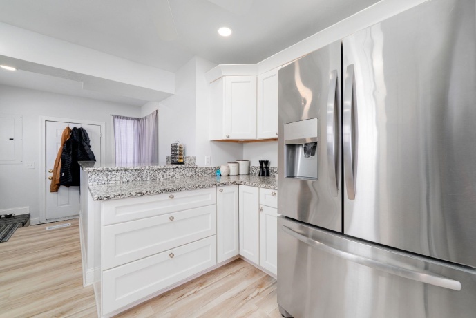 7637 Rogers, MACHESNEY PARK, Illinois 61115, 3 Bedrooms Bedrooms, ,2 BathroomsBathrooms,House,For Sale,Rogers,202601508