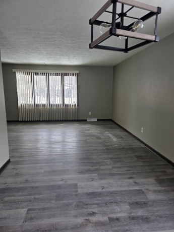 809 Nassau, ROCKFORD, Illinois 61107, 2 Bedrooms Bedrooms, ,2 BathroomsBathrooms,House,For Sale,Nassau,202601510