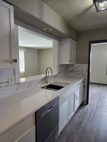 809 Nassau, ROCKFORD, Illinois 61107, 2 Bedrooms Bedrooms, ,2 BathroomsBathrooms,House,For Sale,Nassau,202601510