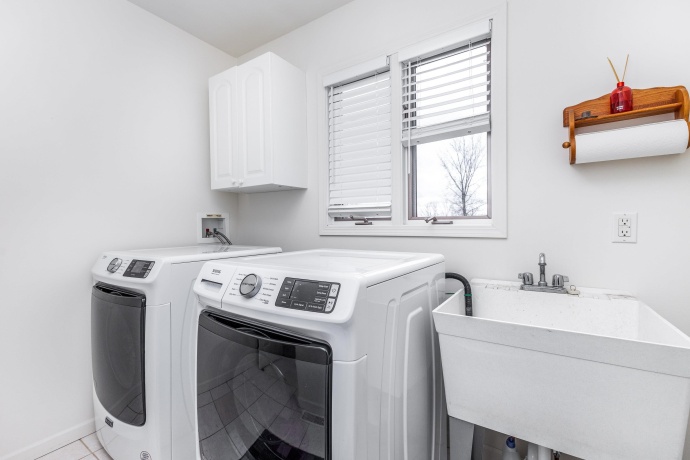 1765 William Drive, GALENA, Illinois 61036, 4 Bedrooms Bedrooms, ,3 BathroomsBathrooms,House,For Sale,William Drive,202601511