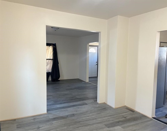 1027 Chicago, FREEPORT, Illinois 61032, 3 Bedrooms Bedrooms, ,2 BathroomsBathrooms,House,For Sale,Chicago,202601513