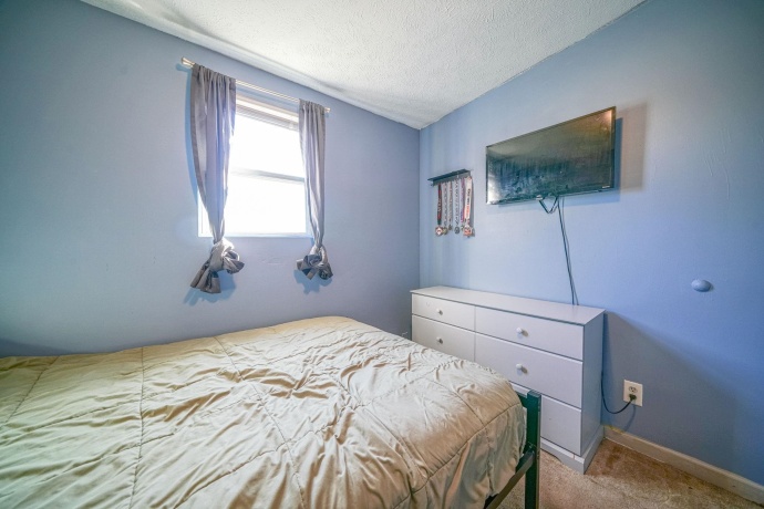 334 14th, ROCHELLE, Illinois 61068, 3 Bedrooms Bedrooms, ,2 BathroomsBathrooms,House,For Sale,14th,202601515