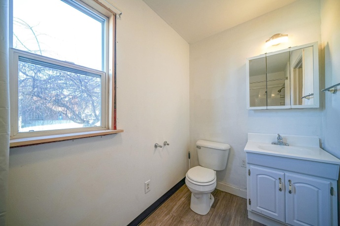 334 14th, ROCHELLE, Illinois 61068, 3 Bedrooms Bedrooms, ,2 BathroomsBathrooms,House,For Sale,14th,202601515