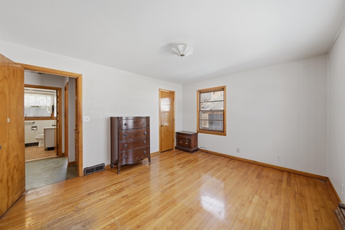 313 Lincoln, MOUNT MORRIS, Illinois 61054, 2 Bedrooms Bedrooms, ,1 BathroomBathrooms,House,For Sale,Lincoln,202601516