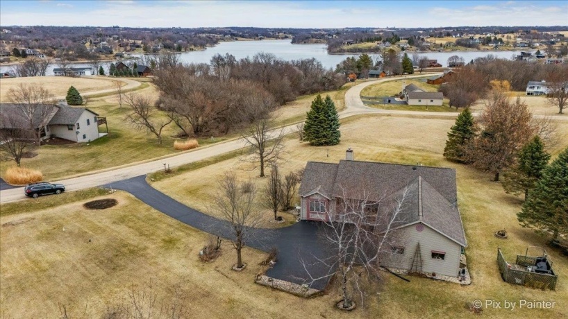 17-130 Edgewater, LAKE CARROLL, Illinois 61046, 3 Bedrooms Bedrooms, ,2 BathroomsBathrooms,House,For Sale,Edgewater,202601520