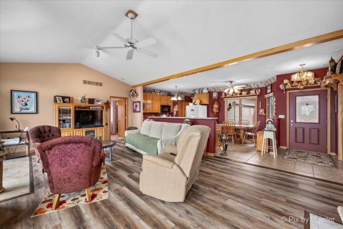 17-130 Edgewater, LAKE CARROLL, Illinois 61046, 3 Bedrooms Bedrooms, ,2 BathroomsBathrooms,House,For Sale,Edgewater,202601520