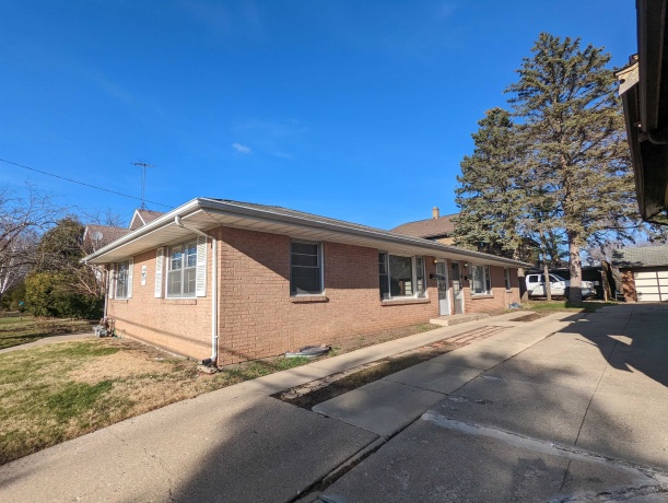 1308 19th, ROCKFORD, Illinois 61104, ,2 Units,For Sale,19th,202601523